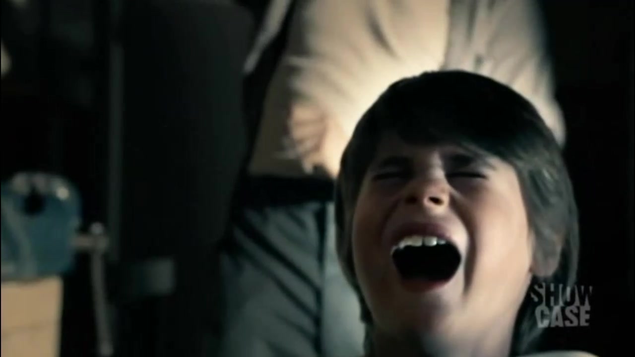 Shattered_S01E12_Stairways_to_Perceptions_0125.jpg Shattered_S01E12_Stairways_to_Perceptions_0125.jpg