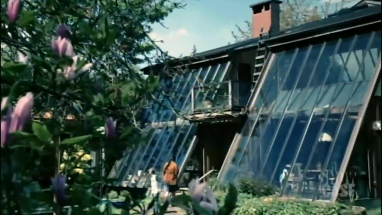 Shattered_S01E12_Stairways_to_Perceptions_0710.jpg Shattered_S01E12_Stairways_to_Perceptions_0710.jpg