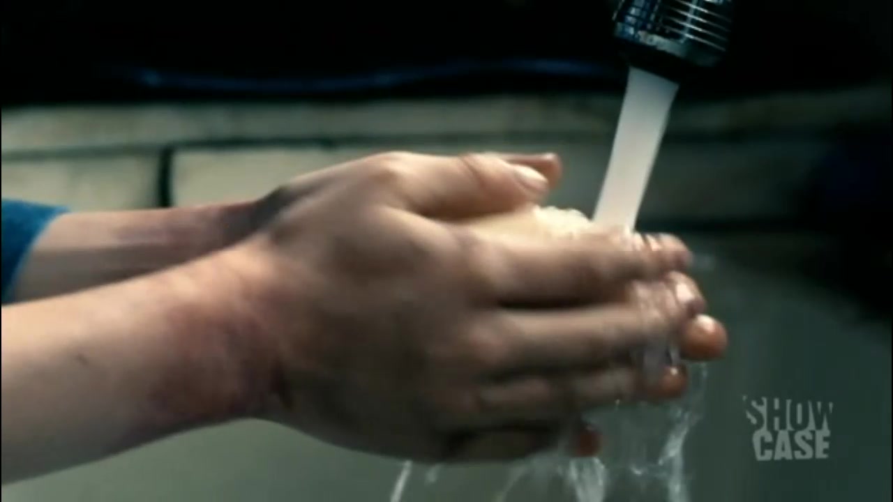 Shattered_S01E12_Stairways_to_Perceptions_0746.jpg Shattered_S01E12_Stairways_to_Perceptions_0746.jpg