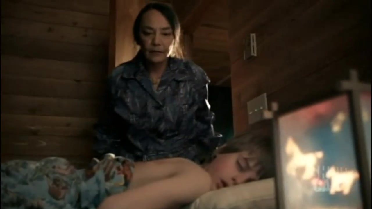 Shattered_S01E12_Stairways_to_Perceptions_0801.jpg Shattered_S01E12_Stairways_to_Perceptions_0801.jpg