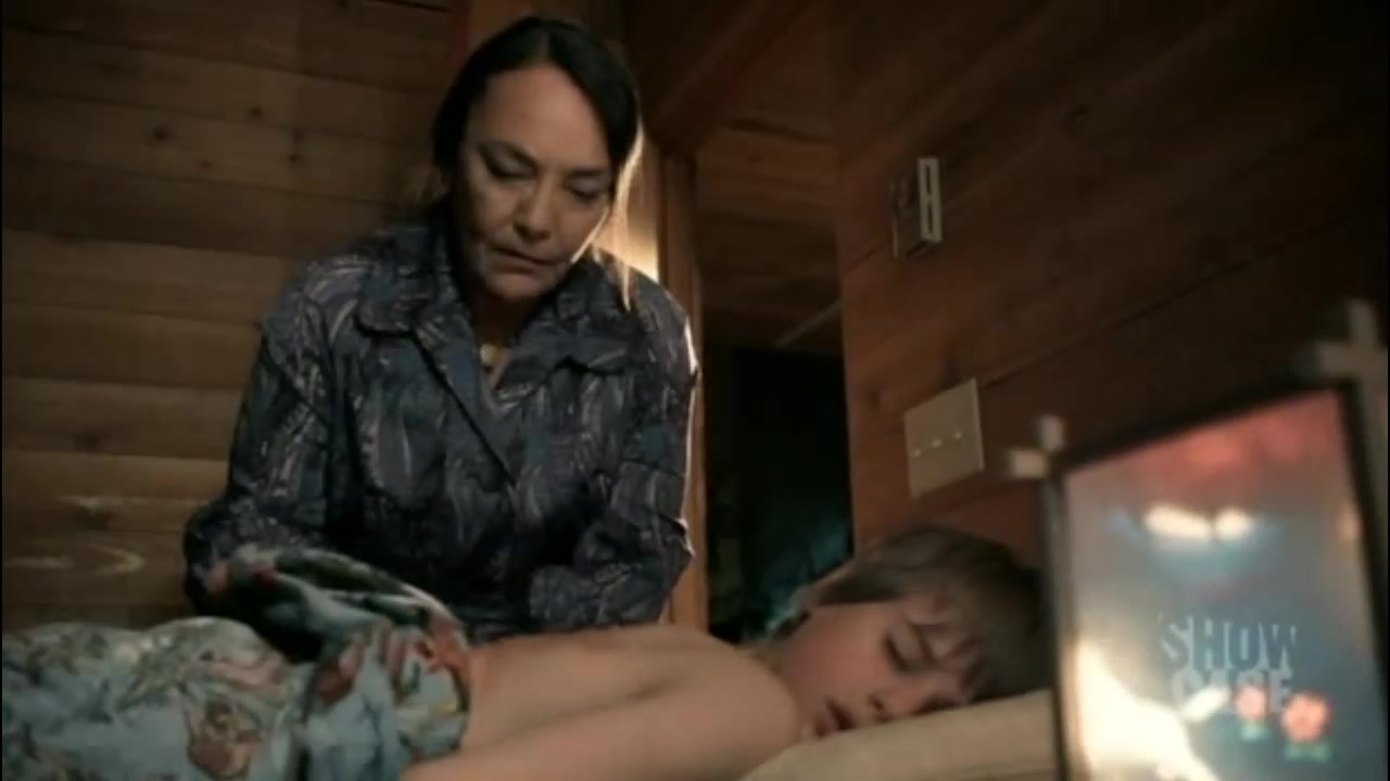 Shattered_S01E12_Stairways_to_Perceptions_0803.jpg Shattered_S01E12_Stairways_to_Perceptions_0803.jpg