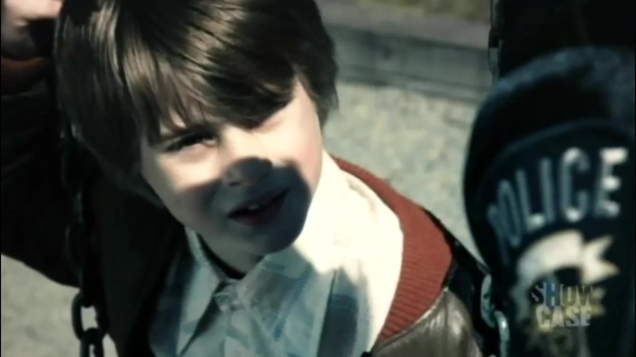 Shattered_S01E12_Stairways_to_Perceptions_2464.jpg Shattered_S01E12_Stairways_to_Perceptions_2464.jpg