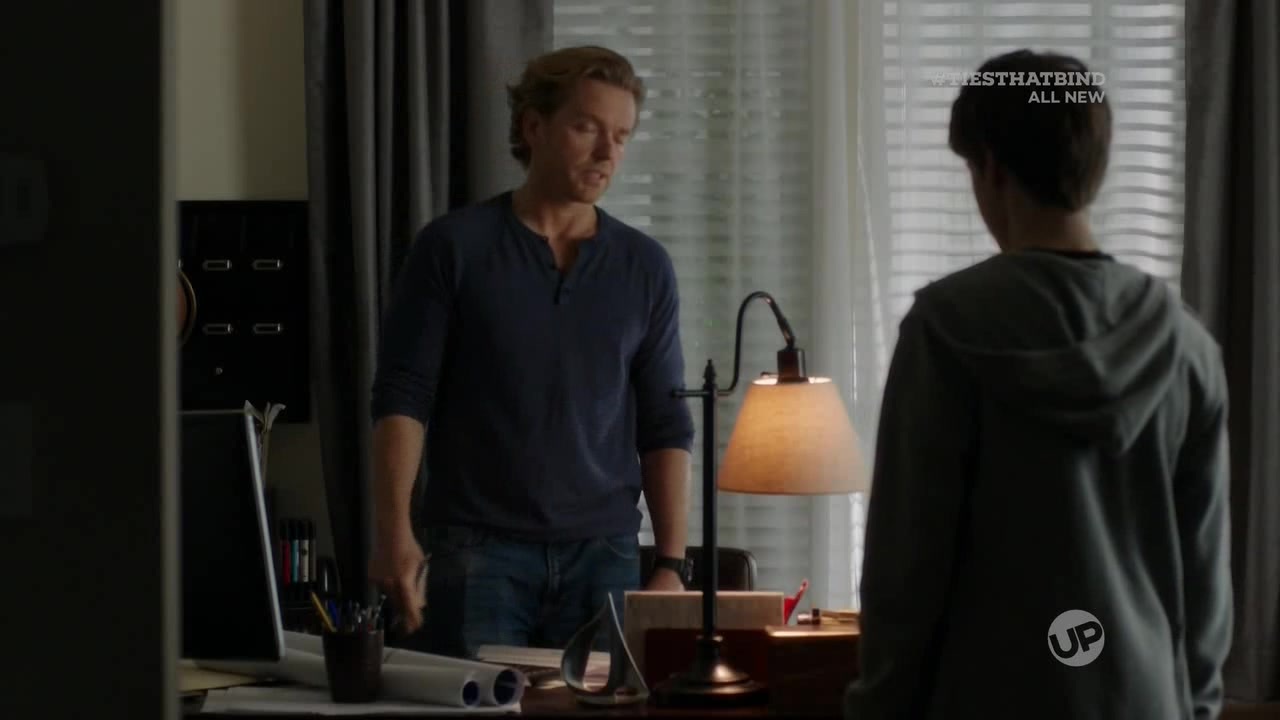 Ties_that_Bind_E02_105.jpg Ties_that_Bind_E02_105.jpg