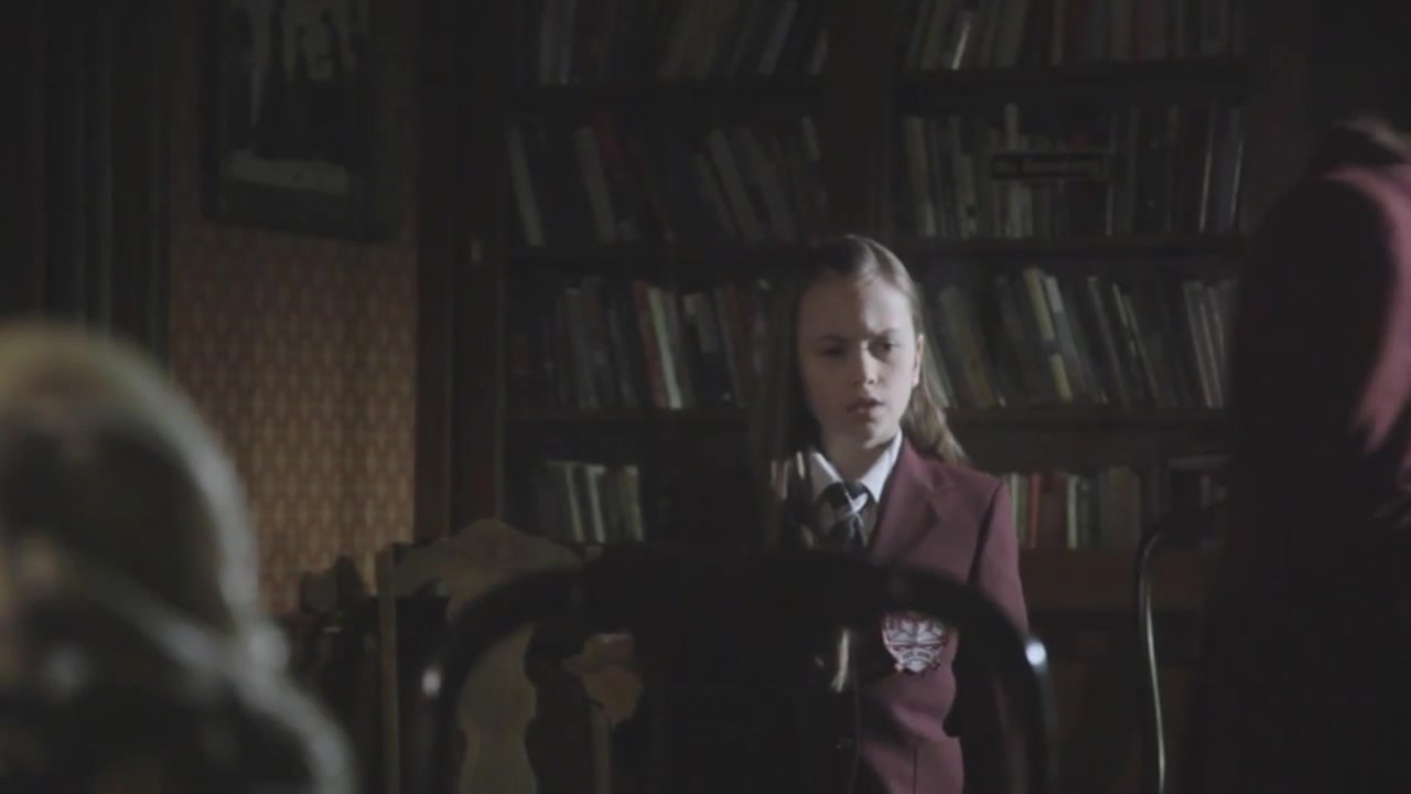 Time_Tremors-_Minisode_3_The_Mysteries_of_Miss_Bugly-HD_282.jpg Time_Tremors-_Minisode_3_The_Mysteries_of_Miss_Bugly-HD_282.jpg