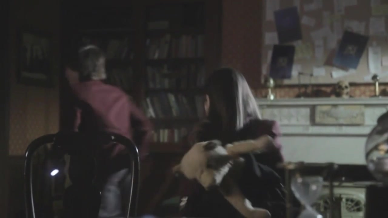 Time_Tremors-_Minisode_3_The_Mysteries_of_Miss_Bugly-HD_424.jpg Time_Tremors-_Minisode_3_The_Mysteries_of_Miss_Bugly-HD_424.jpg