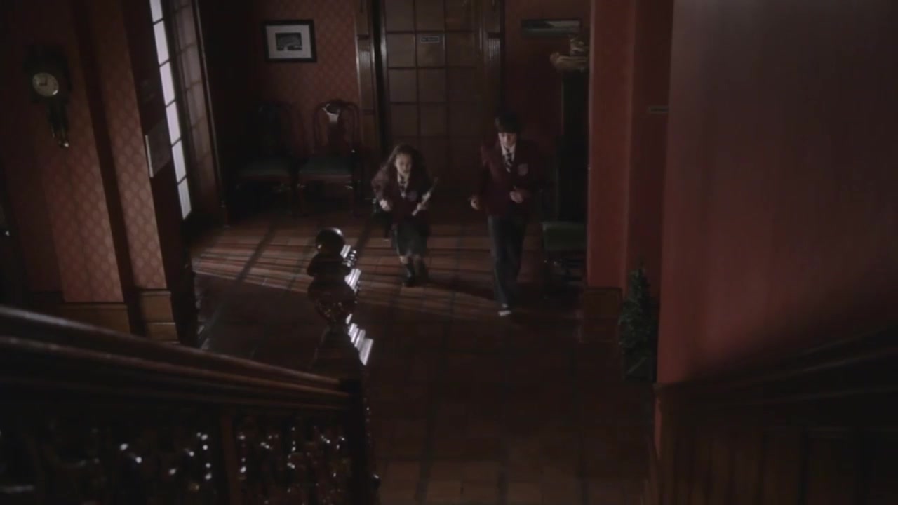 Time_Tremors-_Minisode_3_The_Mysteries_of_Miss_Bugly-HD_449.jpg Time_Tremors-_Minisode_3_The_Mysteries_of_Miss_Bugly-HD_449.jpg