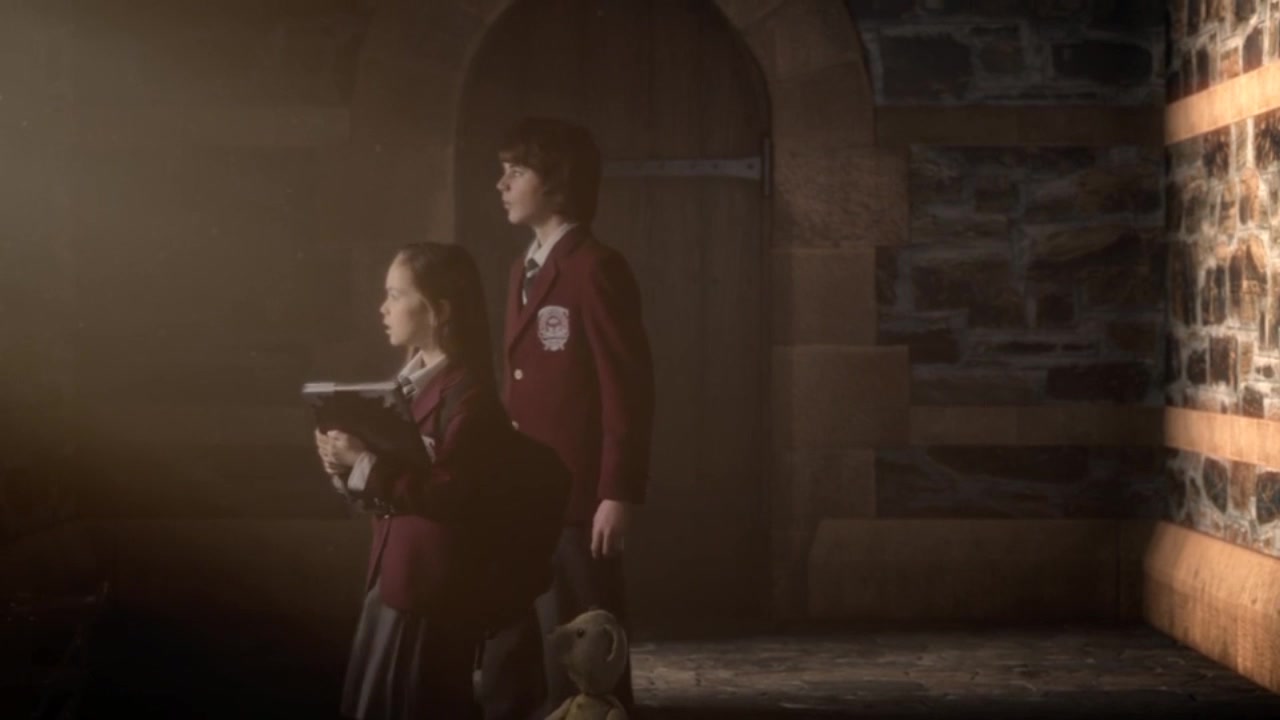 Time_Tremors-_Minisode_4_The_Prisoner_in_Time-HD_073.jpg Time_Tremors-_Minisode_4_The_Prisoner_in_Time-HD_073.jpg