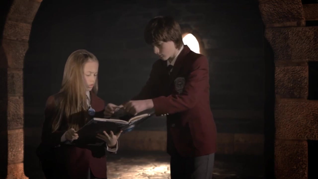 Time_Tremors-_Minisode_4_The_Prisoner_in_Time-HD_498.jpg Time_Tremors-_Minisode_4_The_Prisoner_in_Time-HD_498.jpg