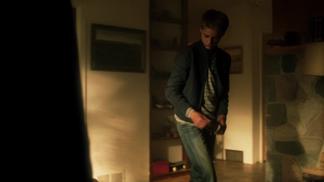 The_Tomorrow_People_US_S01E04_0159.jpg The_Tomorrow_People_US_S01E04_0159.jpg