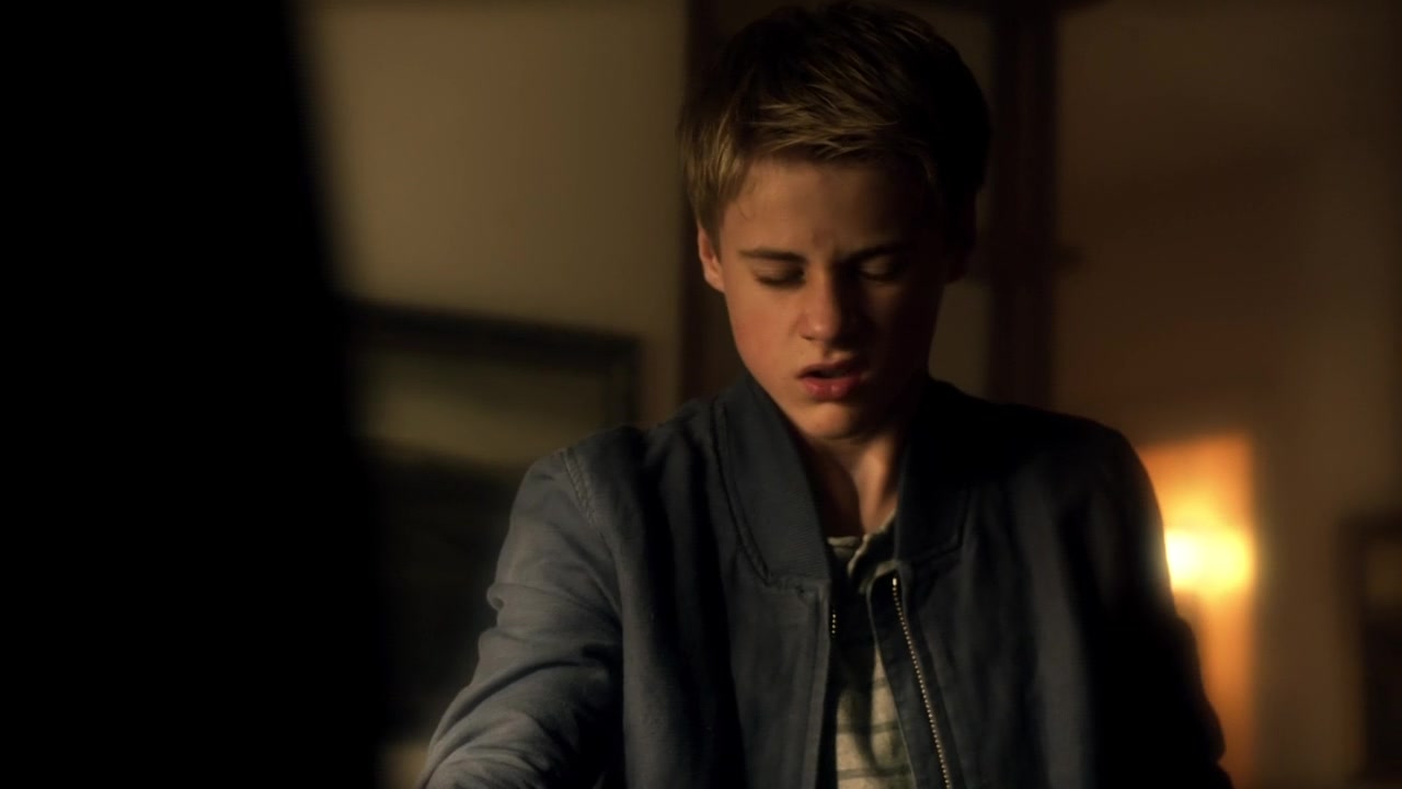 The_Tomorrow_People_US_S01E04_0172.jpg The_Tomorrow_People_US_S01E04_0172.jpg