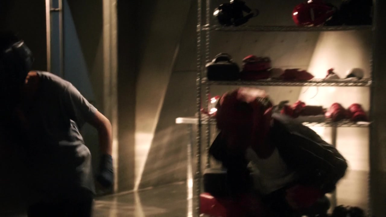 The_Tomorrow_People_US_S01E04_1072.jpg The_Tomorrow_People_US_S01E04_1072.jpg