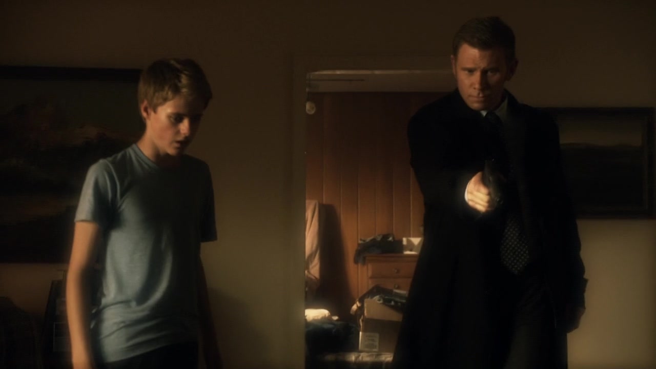 The_Tomorrow_People_US_S01E04_1502.jpg The_Tomorrow_People_US_S01E04_1502.jpg