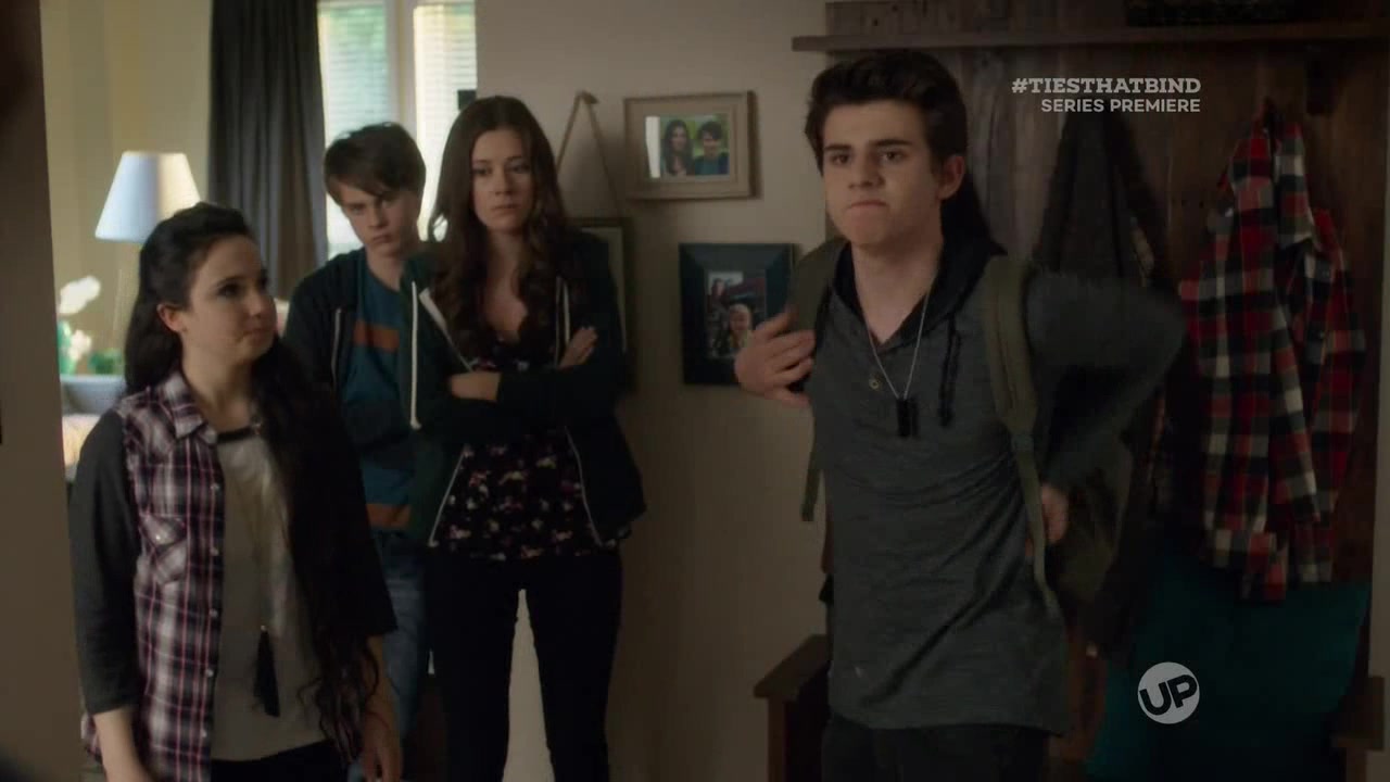 Ties_That_Bind_E01_0443.jpg Ties_That_Bind_E01_0443.jpg