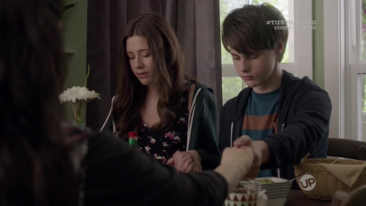 Ties_That_Bind_E01_0935.jpg Ties_That_Bind_E01_0935.jpg